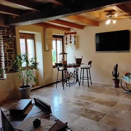 Holiday home Angelica Chamblet